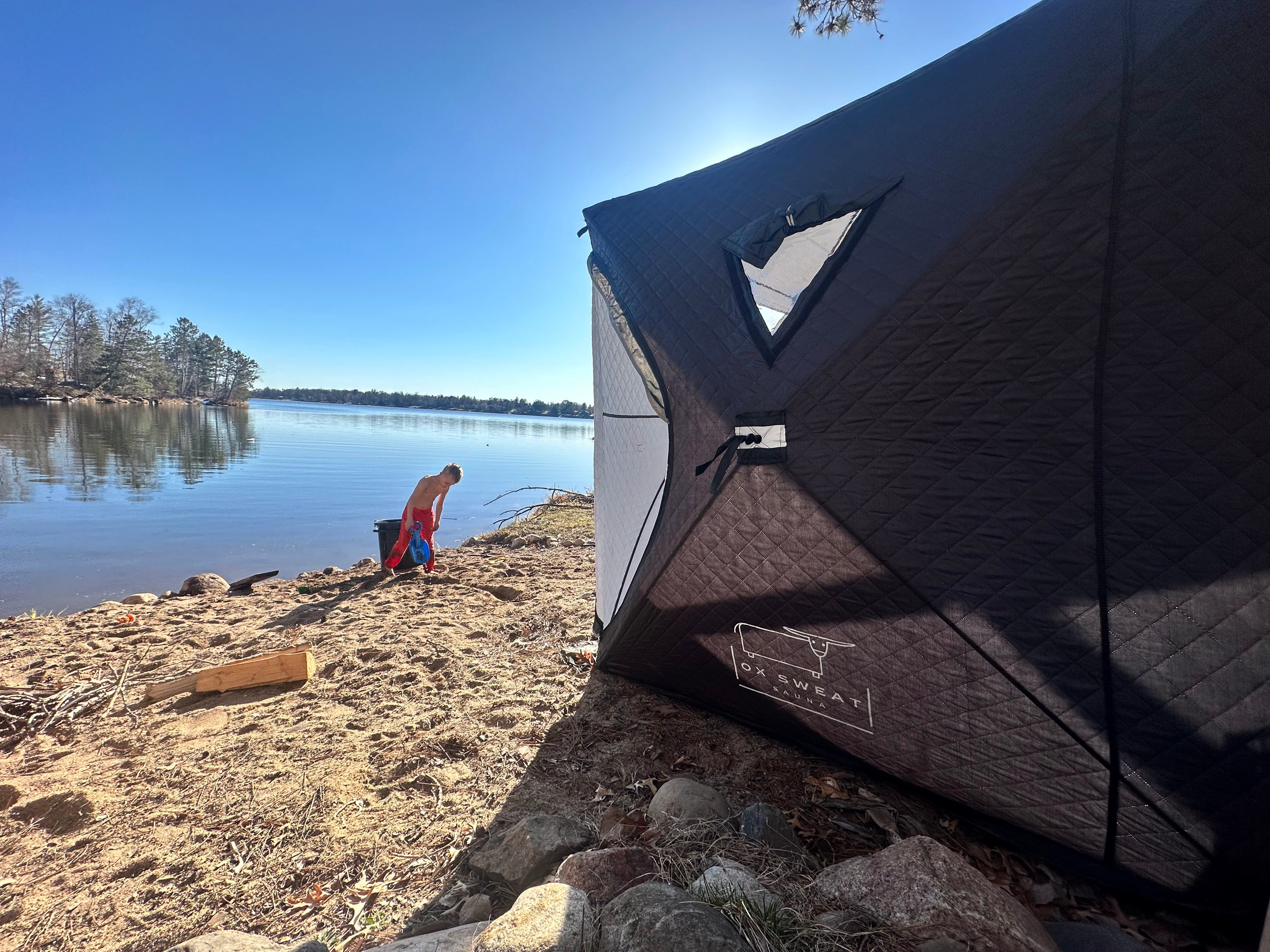 The Lodge Sauna Tent