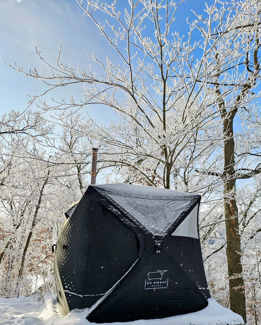 Sauna in the snow - a wintertime retreat 