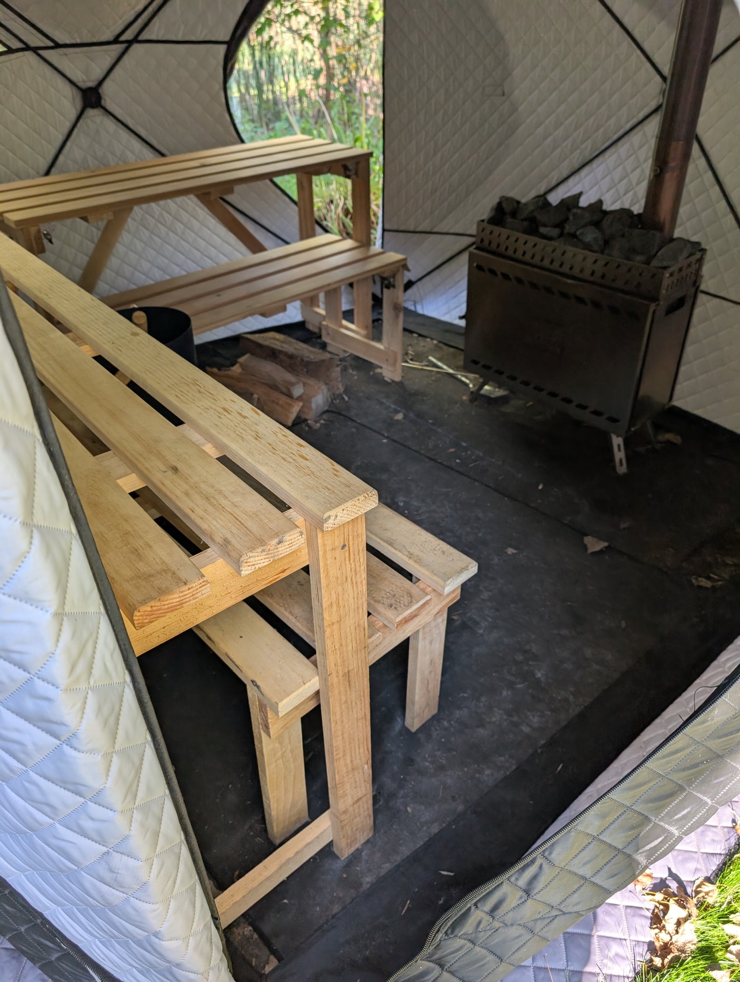 The Lodge Sauna Tent